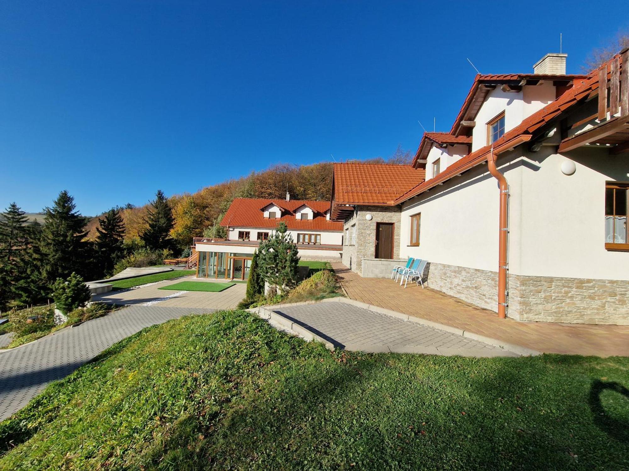Wellness Hotel Chata Jana Lopeník Exterior photo